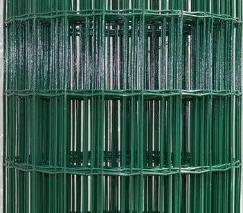 фото Сетка сварная с покрытием ПВХ Зеленая (55х100) размер рулона 2,0х20