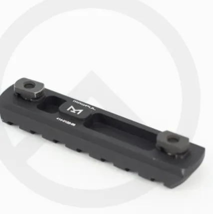 Фото №0 Планка Picatinny с креплением M-LOK алюминиевая, Magpul® M-LOK® Aluminum Rail, 7 Slots