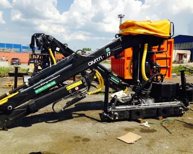 фото Гидроманипулятор ОМТЛ 97 для работы с "крупным лесом"