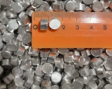 фото Алюминий А7  (до 300 тонн в месяц)