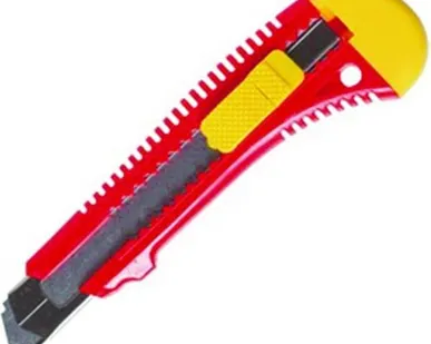 фото НОЖ 18мм. с сегм. лезвиями-2 запасных, авто фиксатор