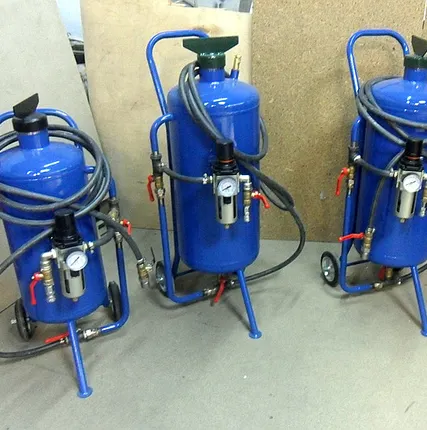 Фото №0 Пескоструйный аппарат DBS-200