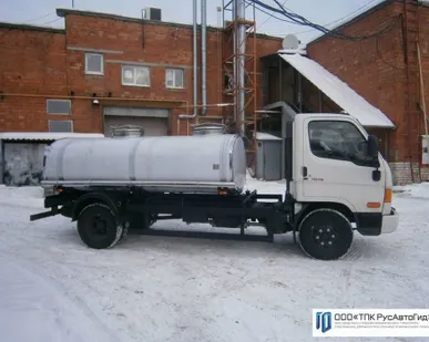 фото Автоцистерна (АЦПТ, АЦВ, водовоз, молоковоз) на шасси Hyundai HD 78