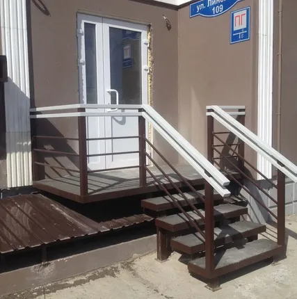 Фото №0 Изготовление лестницы с ограждением