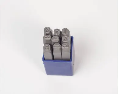 фото Цифровые ударные клейма по металлу 6 мм 0-9.