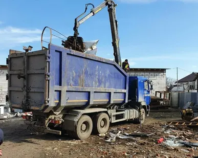 фото Прием цинковых банок