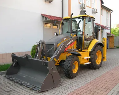 фото Экскаватор-погрузчик VOLVO BL61B