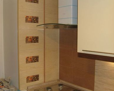 фото Отделка кухни пластиковыми панелями