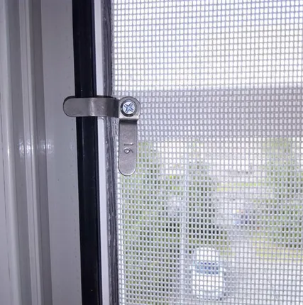 Фото №0 Установка москитной сетки "Крыло" с рамкой