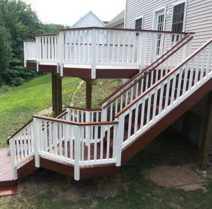 Фото №0 Забор из ДПК