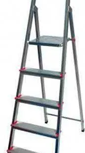 фото Стремянка 4-х ступенчатая (алюм.)