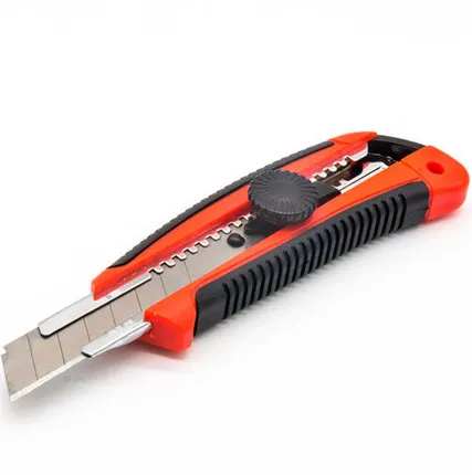 Фото №0 Нож канцелярский усиленный двухкомп , обрезин ручка винт, фиксатор 18 мм