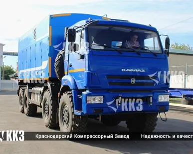 фото Мобильная азотная установка ТГА-25/20