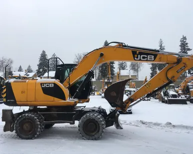 фото Аренда колёсного экскаватора JCB JS 160W
