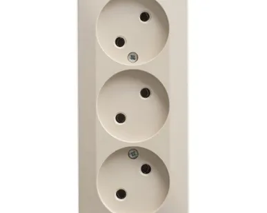 фото Розетка 3-м ОП Этюд 16А IP20 без заземл. без защ. шторок крем. SchE PA16-009K