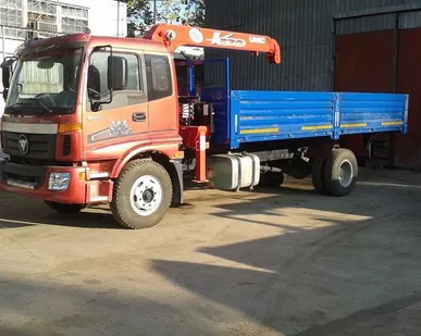 фото Foton бортовой с кму Unic URV373