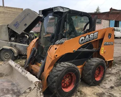 фото Аренда мини-погрузчика Case SR175, Краснодар