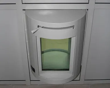 фото Шлюз инкассаторский для передачи ценностей пулестойкий 3 класса (поворотно-механический)