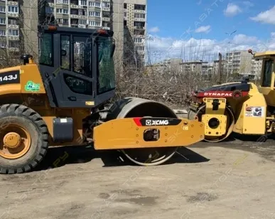 фото Аренда дорожного катка XCMG XS143J, Иркутск