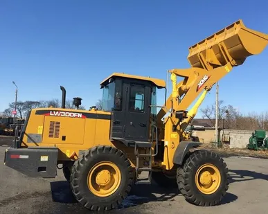 фото Аренда фронтального погрузчика XCMG LW300F