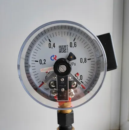 Фото №0 Манометр 10 атм ТМ510 (0-1,0МПа) кл.т.1.5 электроконтактный