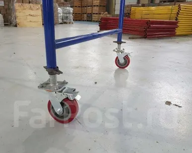 фото Колесо поворотное с тормозом, Новый