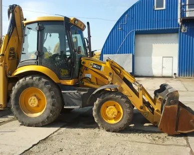 фото Аренда Экскаватор-Погрузчик jcb-3cx.
