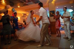 фото Аренда оборудования (дискотека).Ди-джей на праздник.