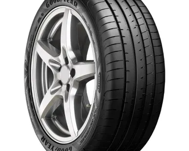 фото Автомобильная шина GOODYEAR