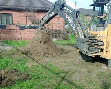 фото Аренда экскаватора-погрузчика Volvo BL61, Армавир