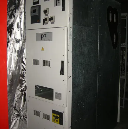 Фото №0 Комплектное распределительное устройство (КРУ) серии КМП-С-6-25У3 тип ШВВ-6