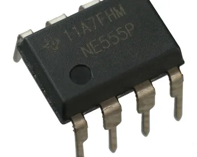 фото Таймер NE555P