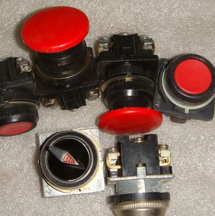 Фото №0 Кнопка КЕ-011, КЕ-021 гриб