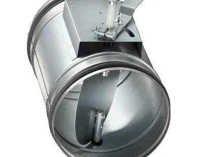 фото Монтаж клапанов вентиляции