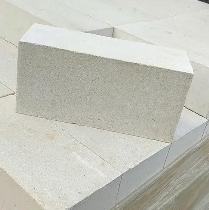 Фото №0 Кирпич силикатный М-150 полнотелый лицевой 250х120х88 Клинцы