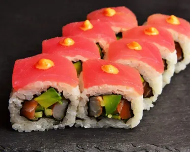 фото Роллы Акай маки