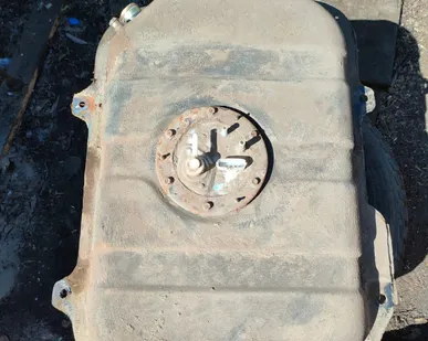 фото Ремонт бензобаков Toyota, Mitsubishi, Kia, Ford, SsangYong, всех марок в СПБ