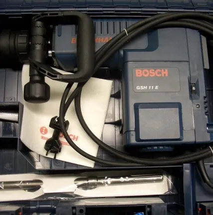Фото №0 Отбойный молоток Bosch GSH 11E