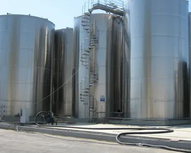 фото Ёмкость вертикальная стальная