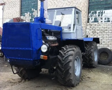 фото Трактор Т-150