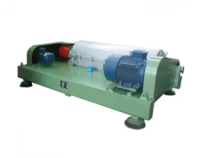 фото Центрифугу горизонтальную декантерную LW450x1800-N в Москве