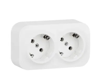фото Розетка 2-м ОП Quteo 16А IP20 250В 2х2P+E с заземл. без защ. шторок бел. Leg 782233