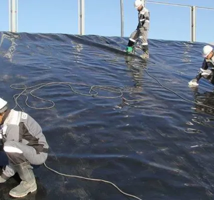 Фото №0 Услуги сварки геомембраны