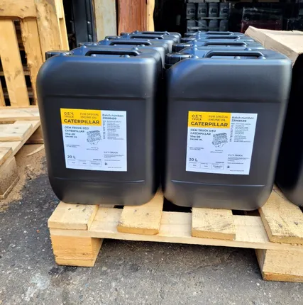 Фото №0 Масло моторное O.E.M. Truck for CAT 10W-30 20л