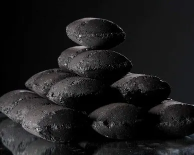 фото Угольные топливные брикеты