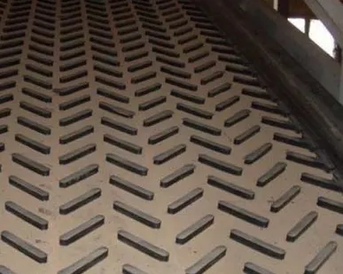 фото Лента конвейерная рифленая 2.2-1200-5-ТК-200-2-2-0-НБ