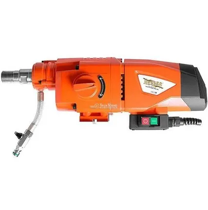 Фото №0 Двигатель установки алмазного бурения Messer DM250