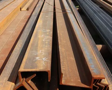 фото Швеллер