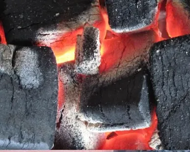 фото Уголь древесный