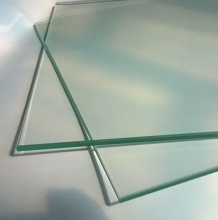 Фото №0 Стекло М1 4мм. резка в размер